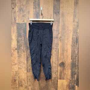 Lululemon street to studio pants size 4 black